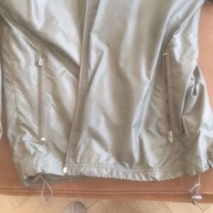 🔥NWOT🔥Windbreaker  Mens Jacket
